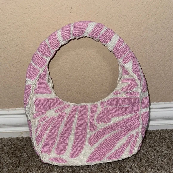 Pink and White Beaded Patterned Handbag - Picture 5 of 7